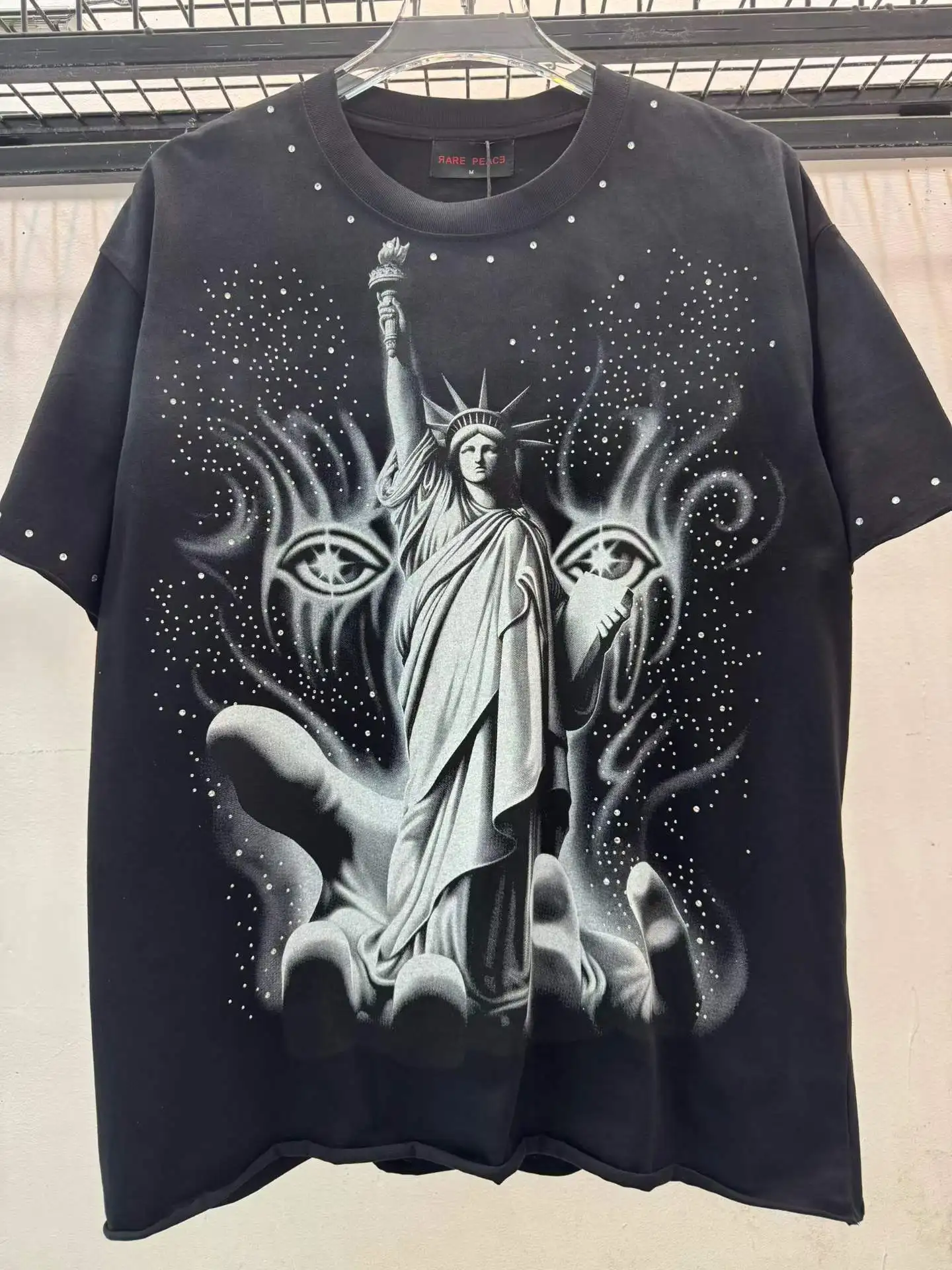 Top Version Rare Peace West Coast Statue of Liberty With Diamonds Printed Women Men T shirts tees Ovesized Men Cotton T shirt