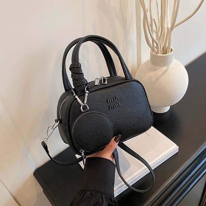 

2025 Fall Mini Bowling Bag - Textured PU Leather Shoulder Bag, Compact Crossbody Purse with Chain Strap, Multi-Color Options