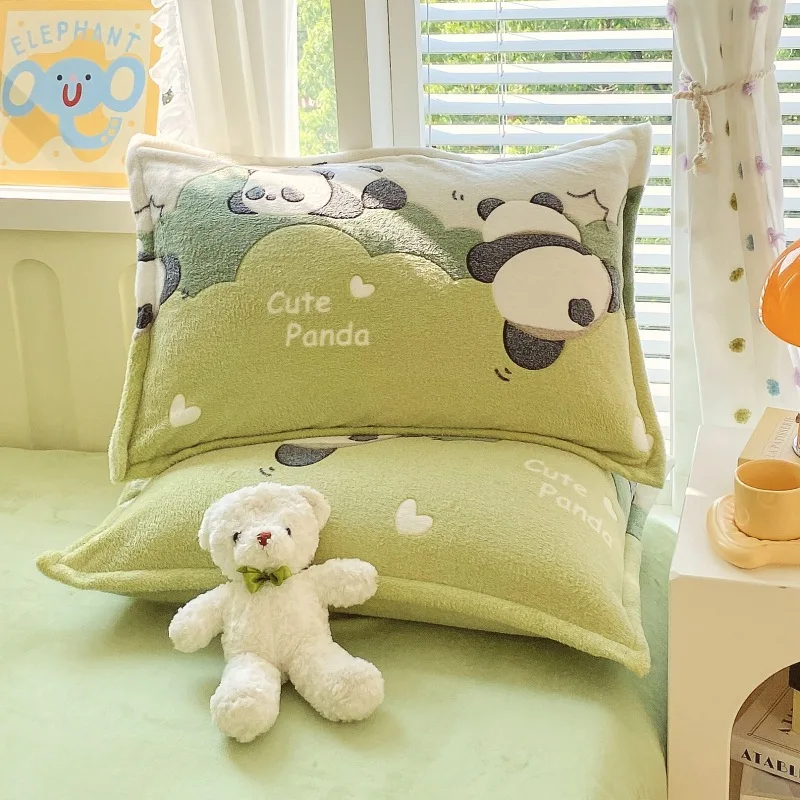 2Pcs Cartoon Warm Snowflake Velvet Pillowcases Super Soft Thick Cute Printed Pillow Case 48X74Cm Pillow Cover for Autumn Winter