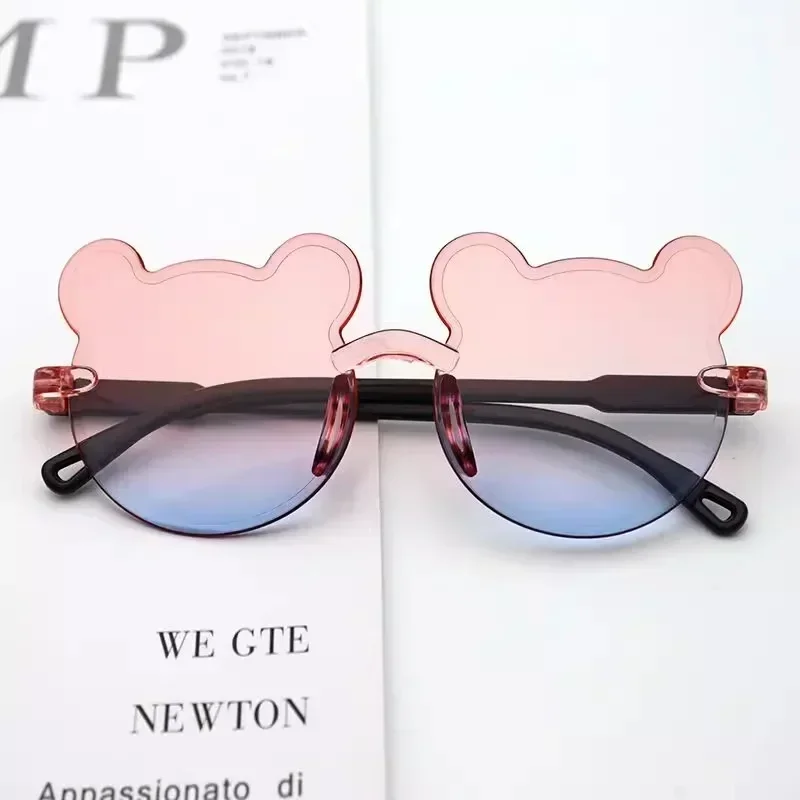 Children and girls sunglasses Baby glasses spring and summer boy sunshade mirror UV protection cute bear hot sale