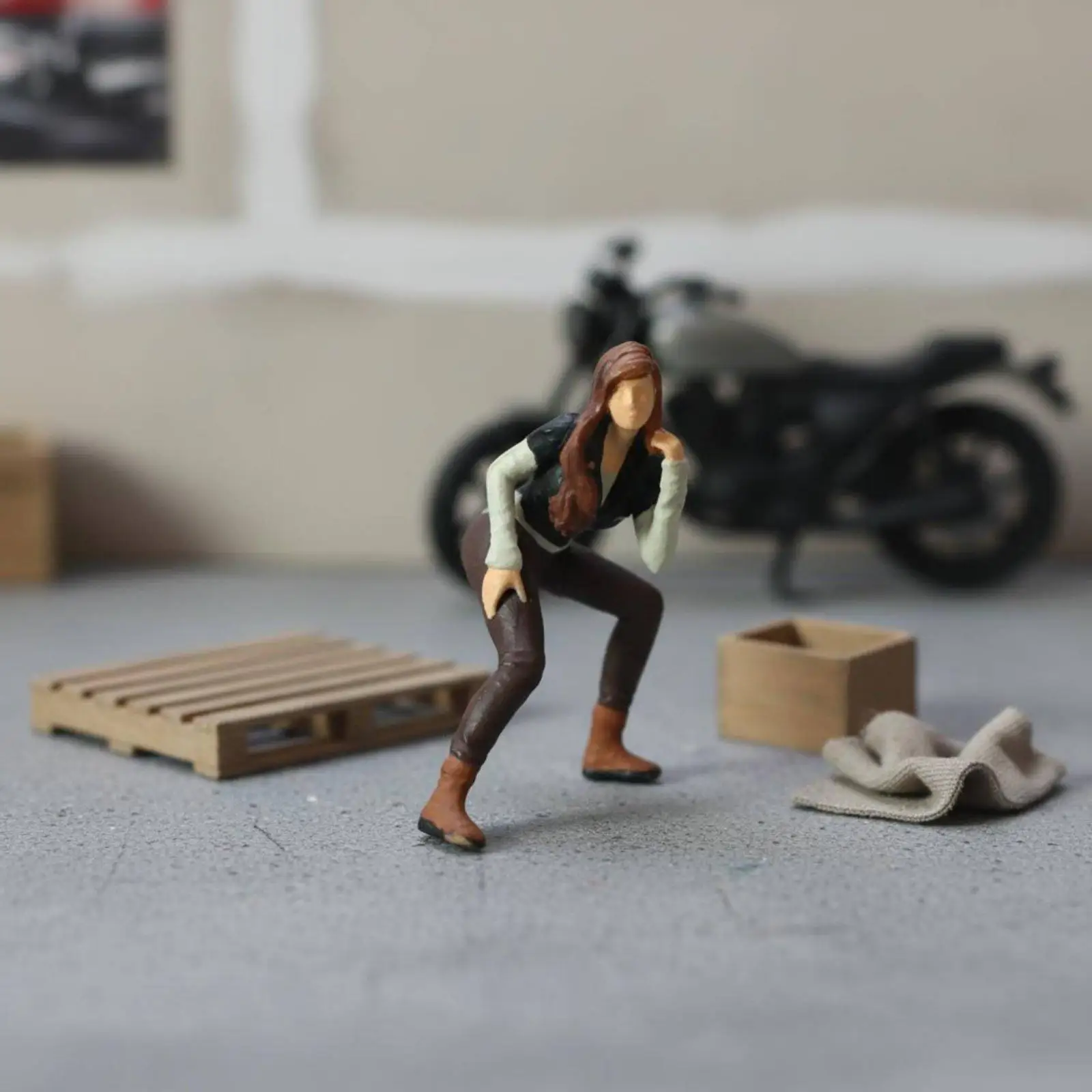 1 64 Scale Resin Miniature Figure Realistic Micro Motorcycle Accessory Doll for Street Scene Crafting