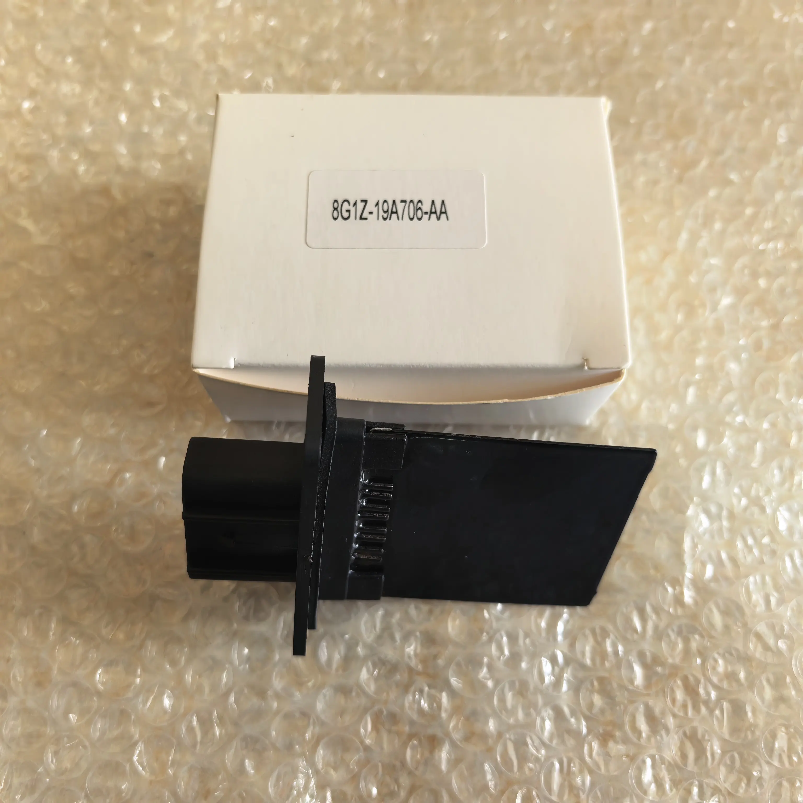 A/C Blower Heater Motor Resistor for Ford Escape 2008-2012 RU-588, 8G1Z-19A706-A / 8G1Z-19A706-AA