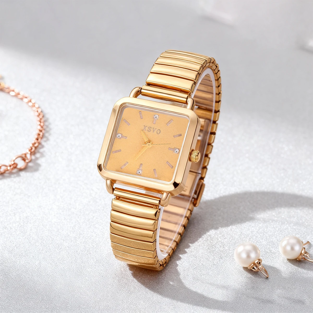 ساعة كوارتز نسائية بسيطة وعصرية، هيكل مربع من حجر الراين، مناسبة للارتداء اليومي، هدايا عيد الميلاد