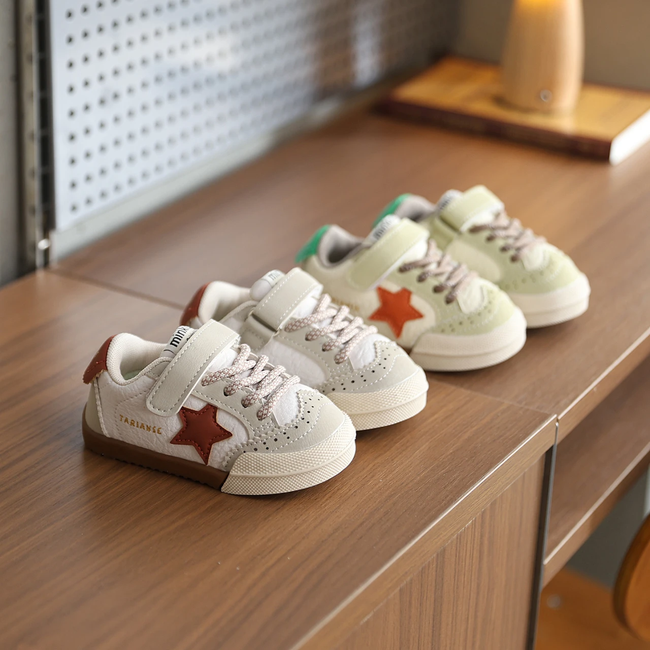 2026 Fashion Toddler Shoes For Baby PU Leather Infant Girl's Sneakers Soft soled Ergonomics Newborn Boy's Sport Shoes First Step