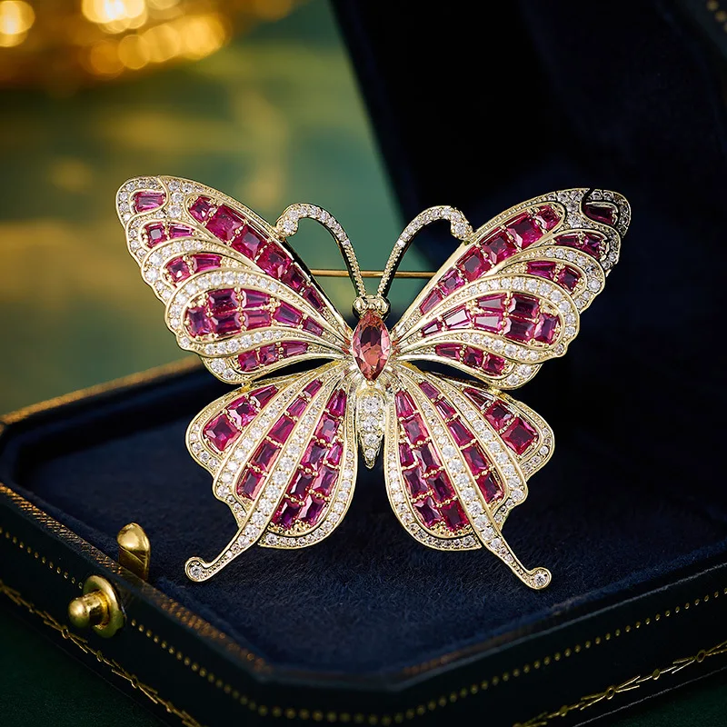 

Jewelry Style Red Corundum Exquisite Insect Butterfly Brooch High-end Light Luxury Zircon Inlaid Suit Accessories Evening Brooch