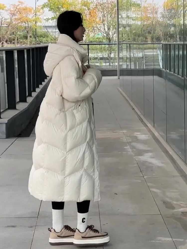패셔너블한 화이트 다운 재킷 여성용 루즈 롱 오버니 코트 겨울 신상 캐주얼 슬림 메모리 원단 테니드 로...