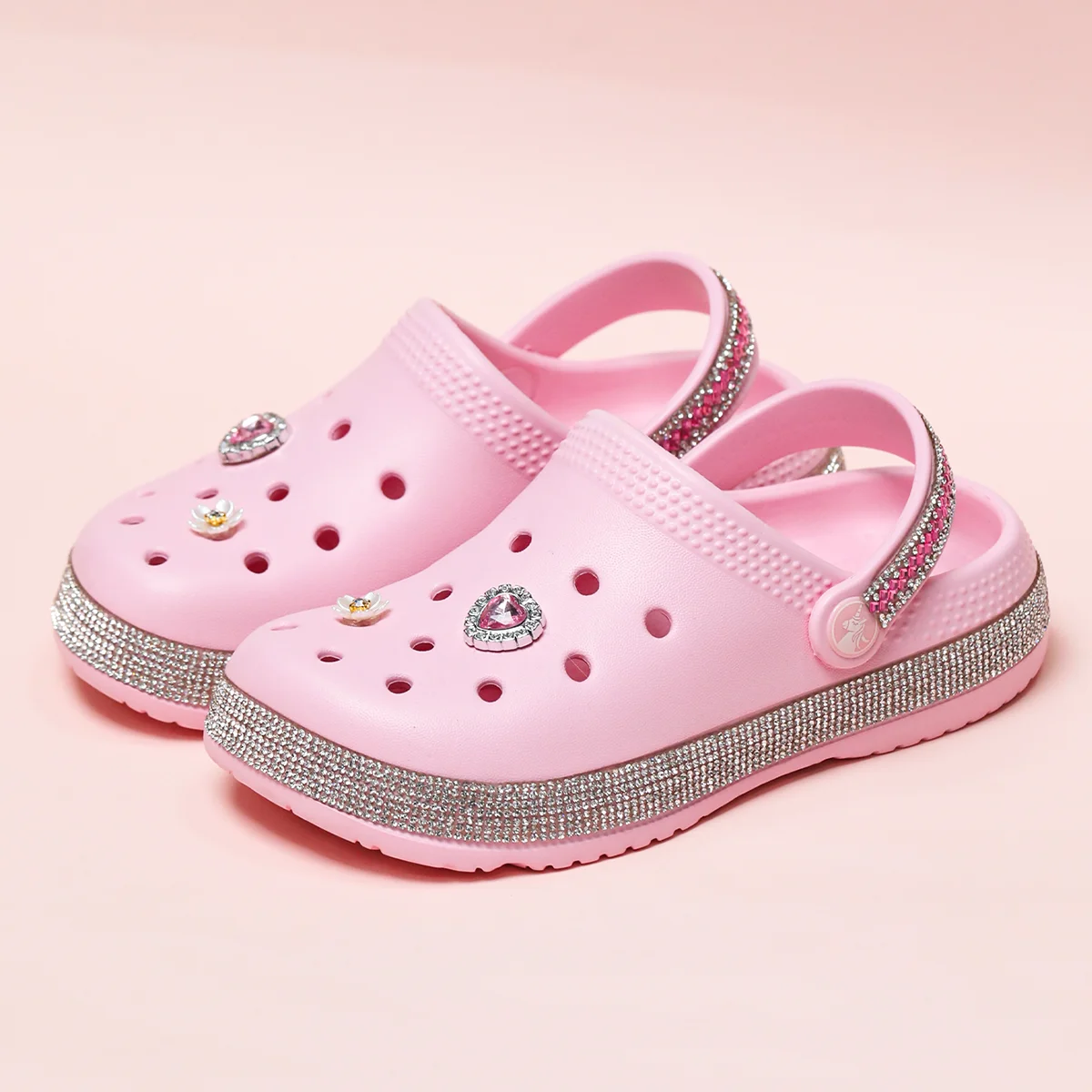 

Kids garden shoes, Slip-On Clogs, One-step Thick-soled EVA hole Mules shoes, Summer beach slippers, Outdoor/indoor shoes k55