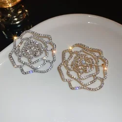 Full Rhinestone Hollow Camellia Brooch Korean Style Badge Suit Collar Pin Jewelry Accessories Alloy Rhinestone Brooch Girls