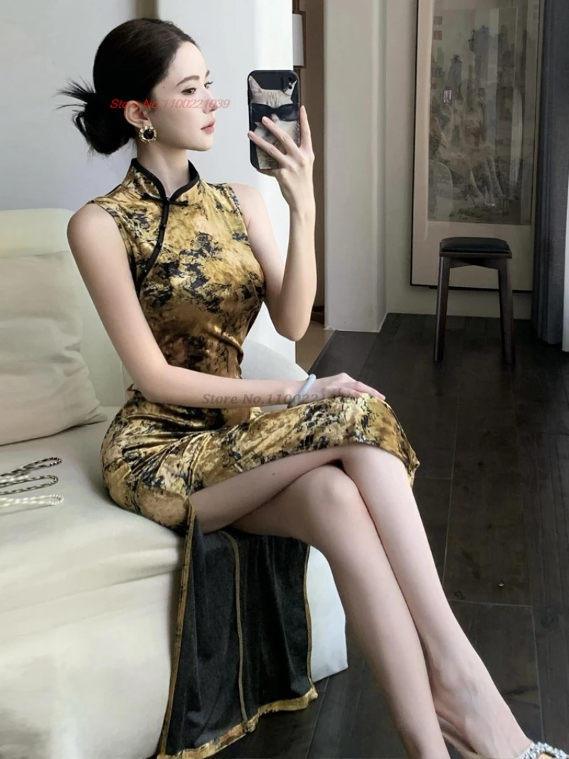 فستان سهرة صيني مثير من تشيباو مطبوع عليه زهور مخملي شيونغسام للحفلات الراقصة ملهى ليلي صيني تقليدي مثير بدون أكمام تشيباو #3