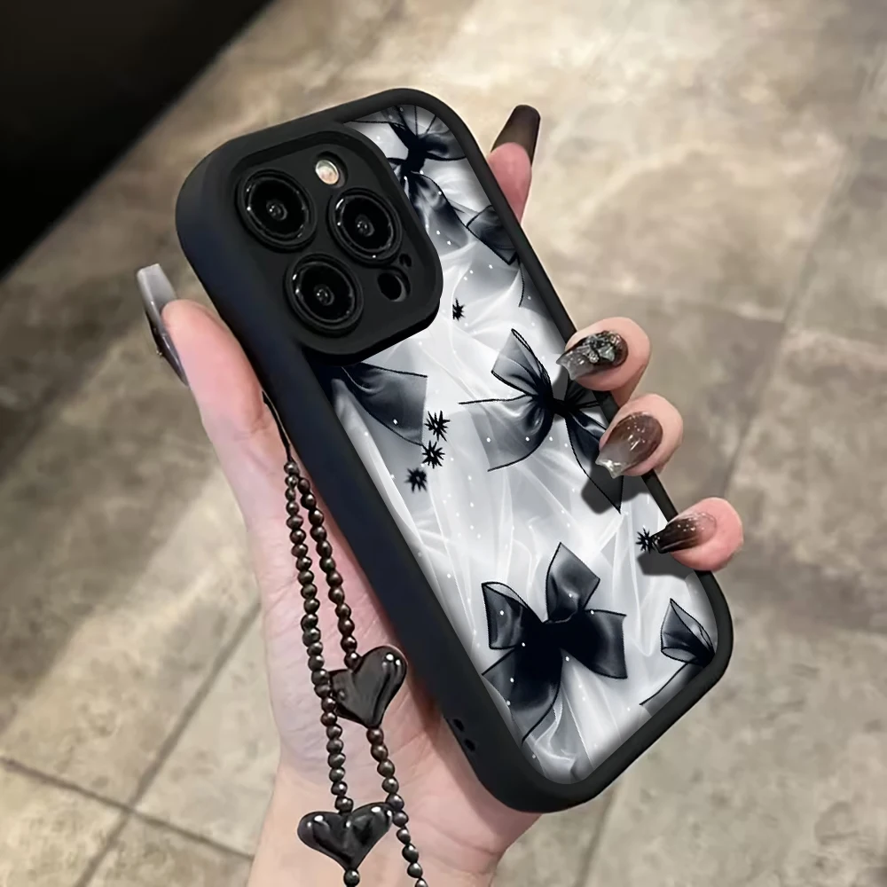 Koreanische Handgelenkschlaufen-Hülle für iPhone 17 15 16 14 Pro Max Plus Hüllen Rosa Schleife für iPhone 13 11 12 XR 7 mit Schmetterlings-Lanyard-Cover – Detail 5