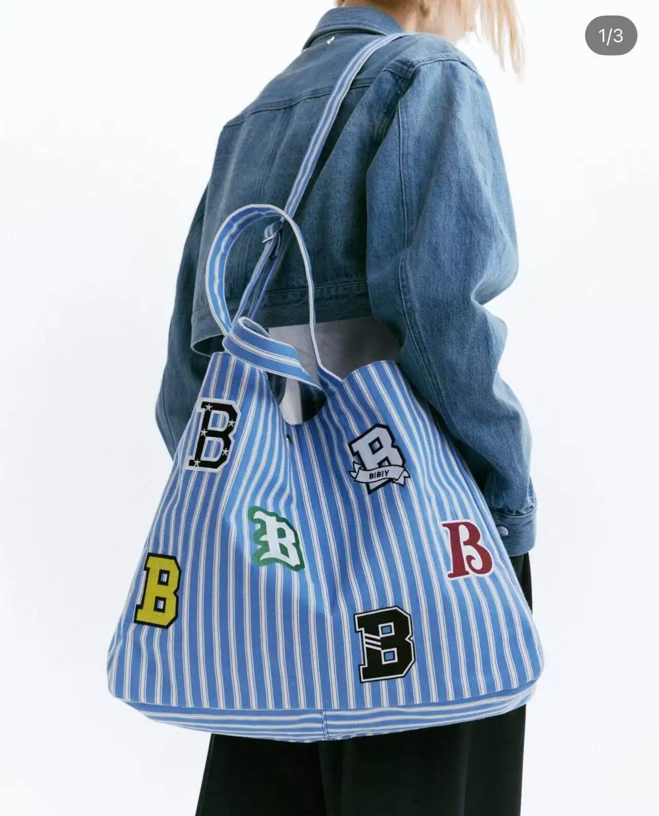 

Japanese 2026 Spring New Heavy Industry Embroidered Canvas Bag Daily Commuting Large Capacity Single Room Tote Bag for Women