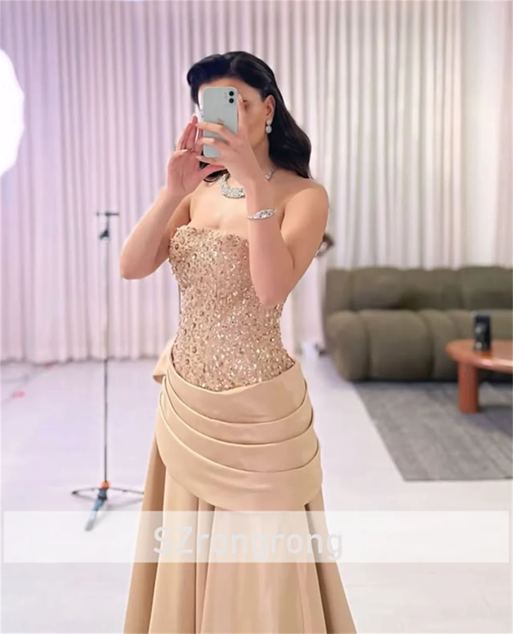 Customized Princess Boat Collar Sequins Corset Saudi Evening Dresses Tiered Pleated Backless A-line Floor-Length Prom Party Gown