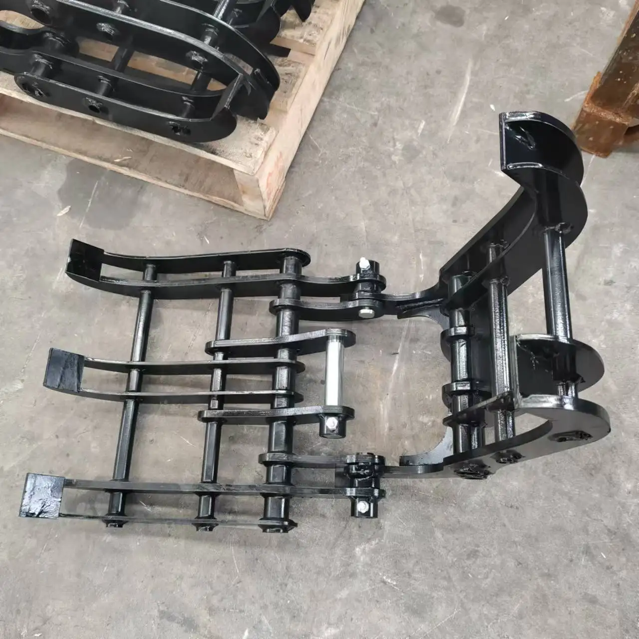 Free Shipping Mini Digger Accessories Grapple Attachment For 0.8t-2t Mini Excavator