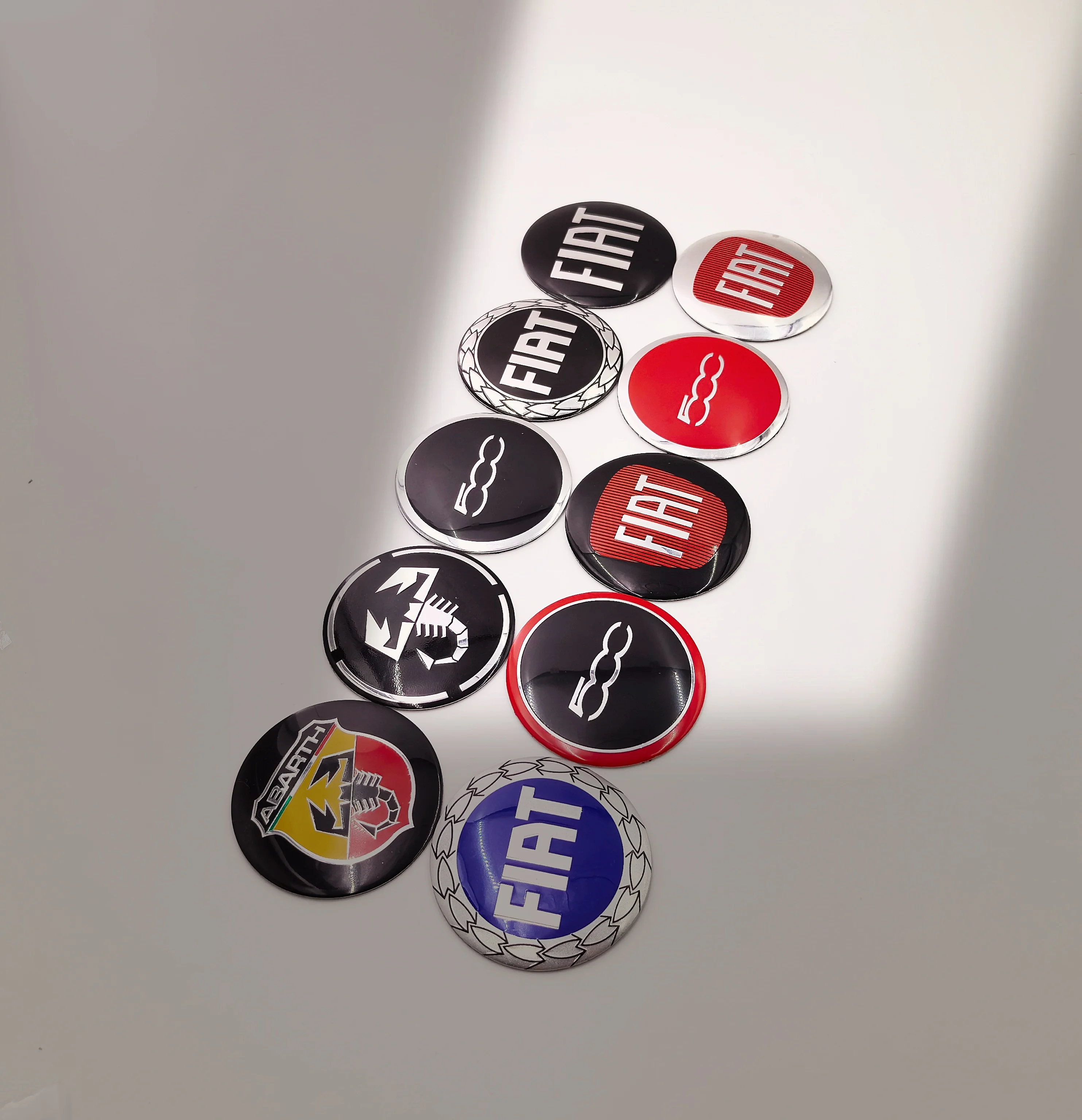 56mm 60mm 65mm 5.6cm 6cm 6.5cm Car Wheel Center Hub Cap Badge Logo Sticker For FIAT 500 Abarth
