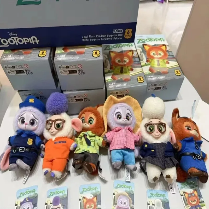 Figurine de dessin animé Zootopia populaire Disney, nouvelle série, boîte aveugle en vinyle, peluche, poupée moelleuse, pendentif, décoration d'ornement de poche