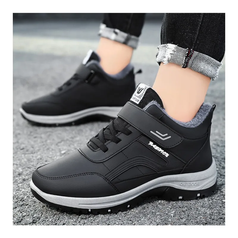 2026 Snow Boots for Men Casual Winter Shoes Platform Non-slip Warm Fur Ankle Boots Plush Combat Outdoor Hiking Motorcycle Boots view 4