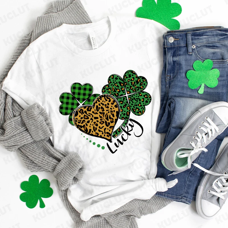 Saint Patrick's Day Heart T Shirt for Women Shamrock Lucky Irish Shirt Fashion Graphic St.Paddy's Day Tops Short Sleeve Tees