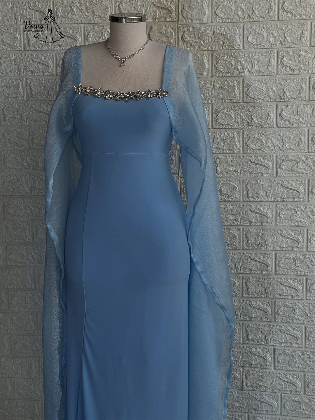 فساتين شيفون الأكثر فاخرة لحفلات الزفاف فساتين نسائية أنيقة 2025 امرأة كلمة مصنوعة حسب الطلب فستان حفلات بأحجار الراين