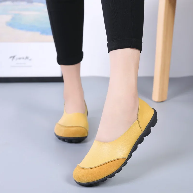 2026 New Ladies Shoes Woman Split Genuine Leather Woman Flats Slip On Woman\'s Loafers Female Moccasins Shoes Plus Size 35-44