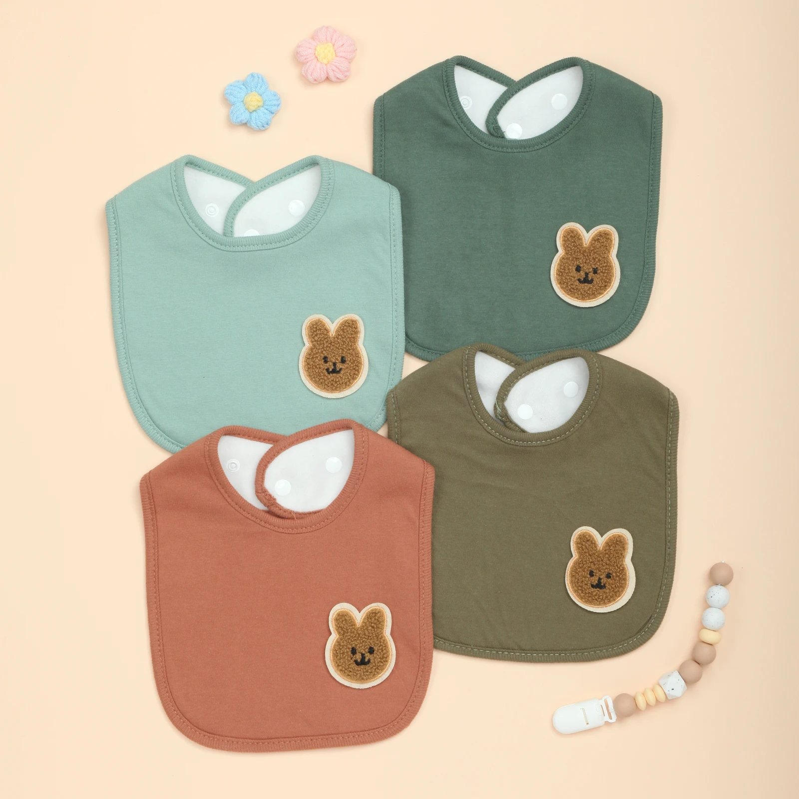 

Комплект из 4 мягких впитывающих детских нагрудников для мальчиков и девочек, нагрудники с милым узором для слюнотечения, прорезывания зубов, кормления, приятные для кожи