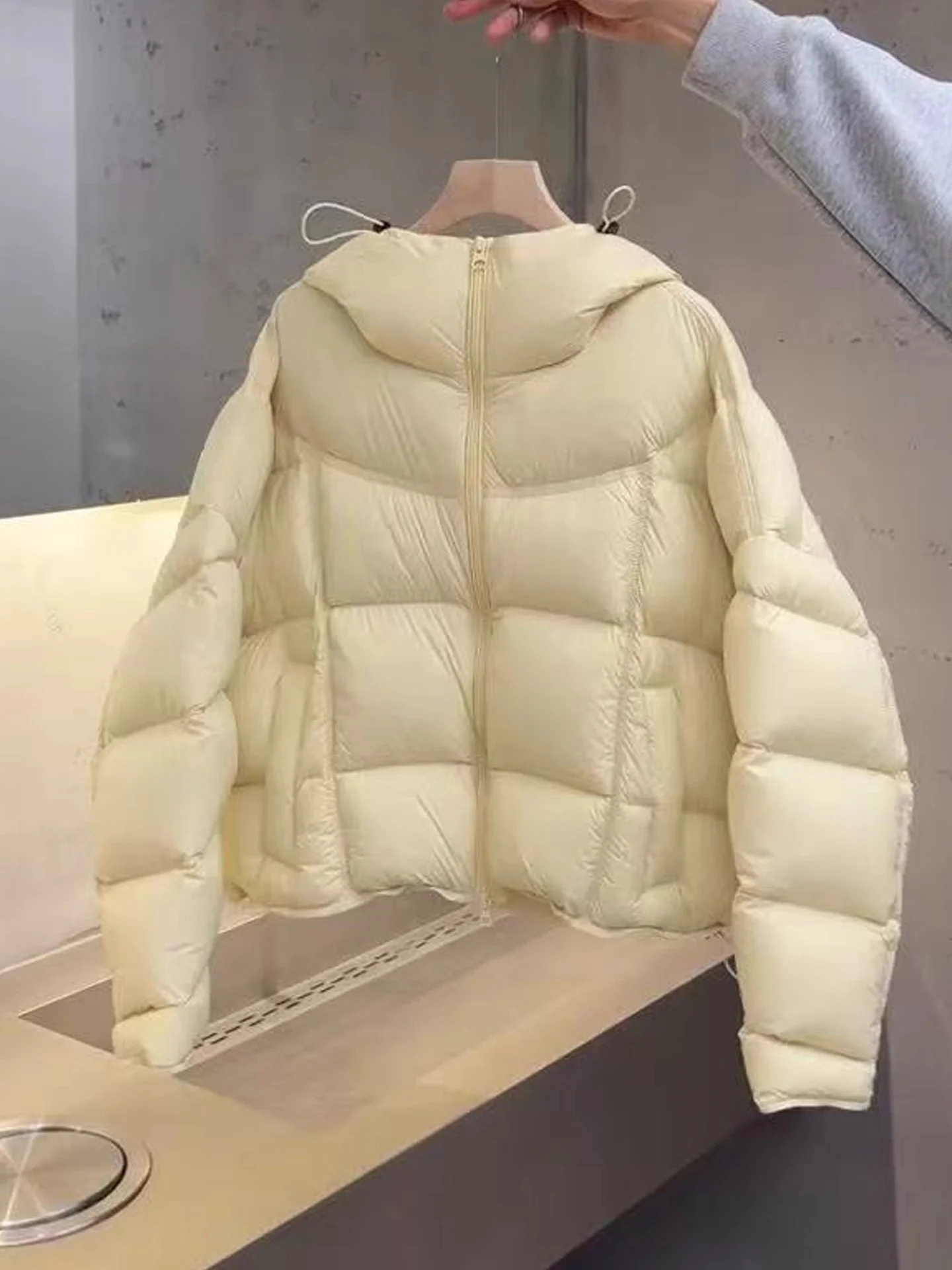 

Новое зимнее поступление, теплое хлопковое пальто с капюшоном, корейское свободное длинное женское пальто на молнии