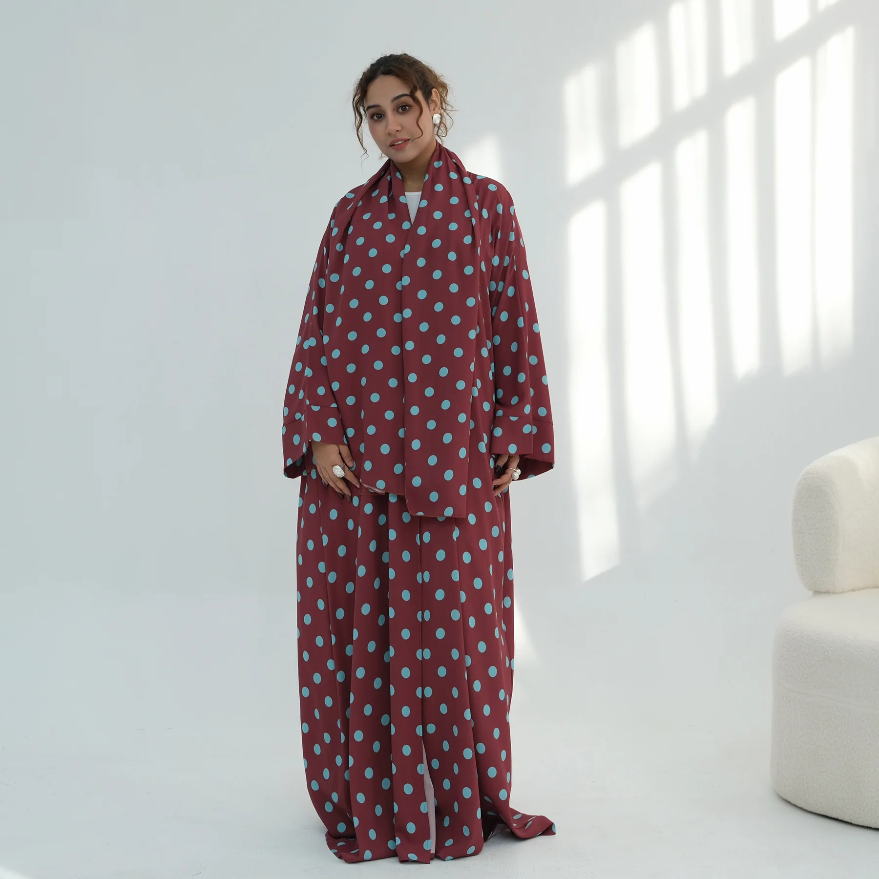 Dubai Polka Dot Abaya Kaftan Hijab Kleid Set für muslimische Frauen Marocain Jalabiya Kebaya bescheidene islamische Kleidung Ramadan Eid Robe