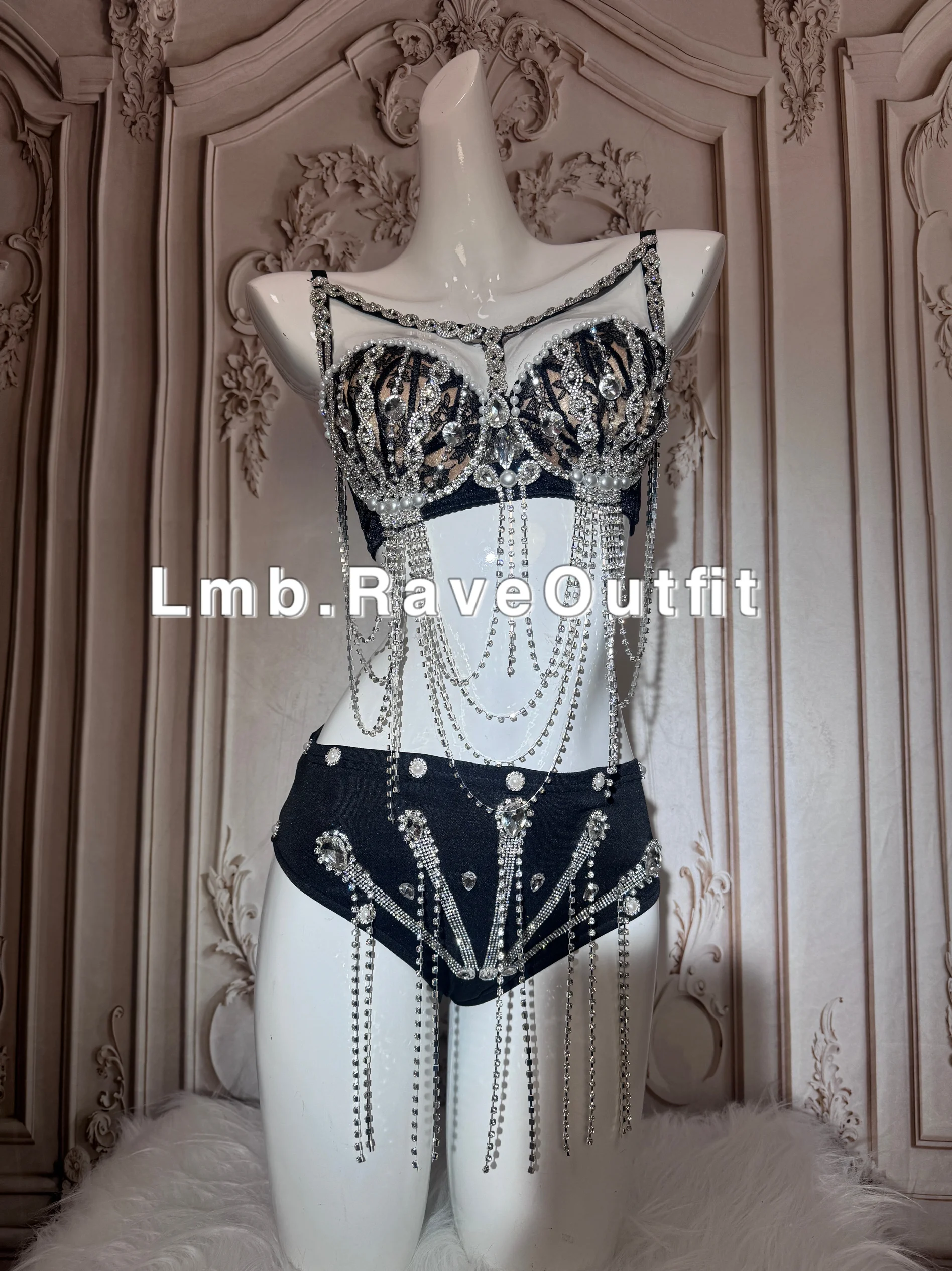 Kostium z dżetów, łańcuszków, bikini, tiulowej spódniczki, seksowny strój do baru, klubu nocnego, na pole dance, błyszczący strój sceniczny dla DJ-a, tancerki, na występy.
