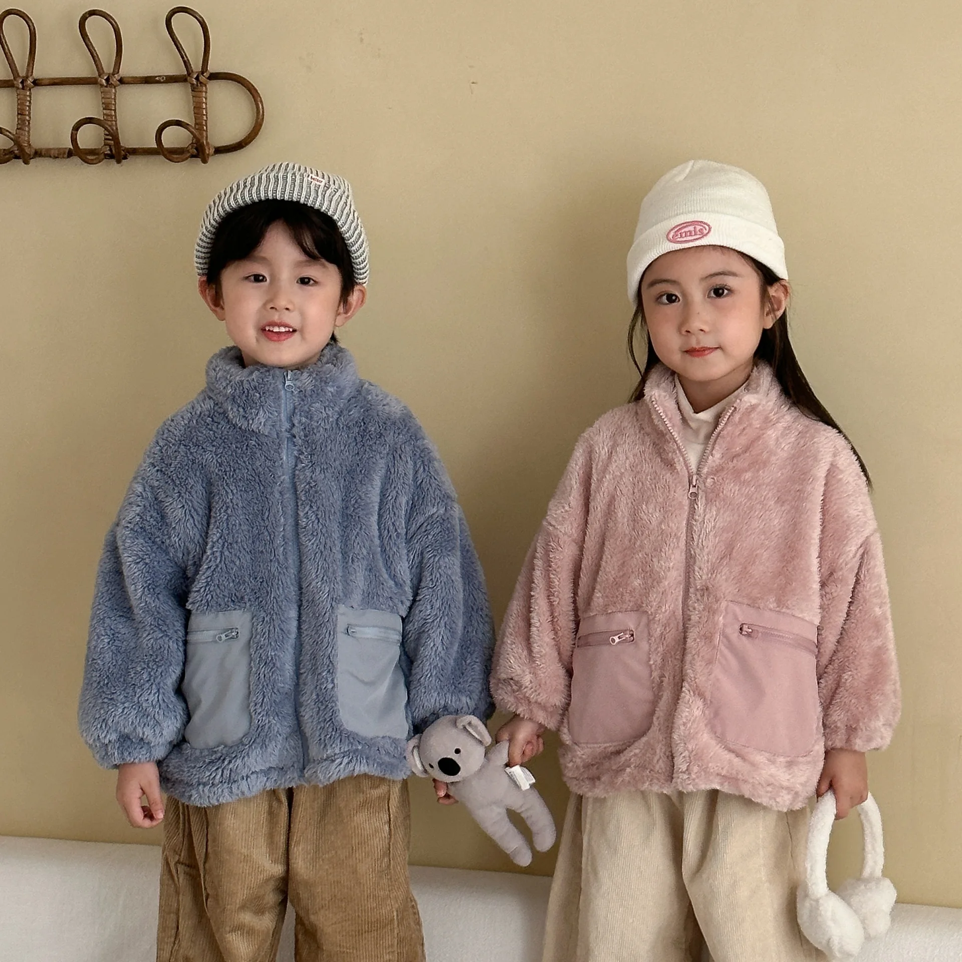 

Infant Baby Girls Overcoat Winter Plush Lamb Woolen Toddler Kids Girls Coat Thicken Zipper Pocket Warm Out Little Girls Outwear