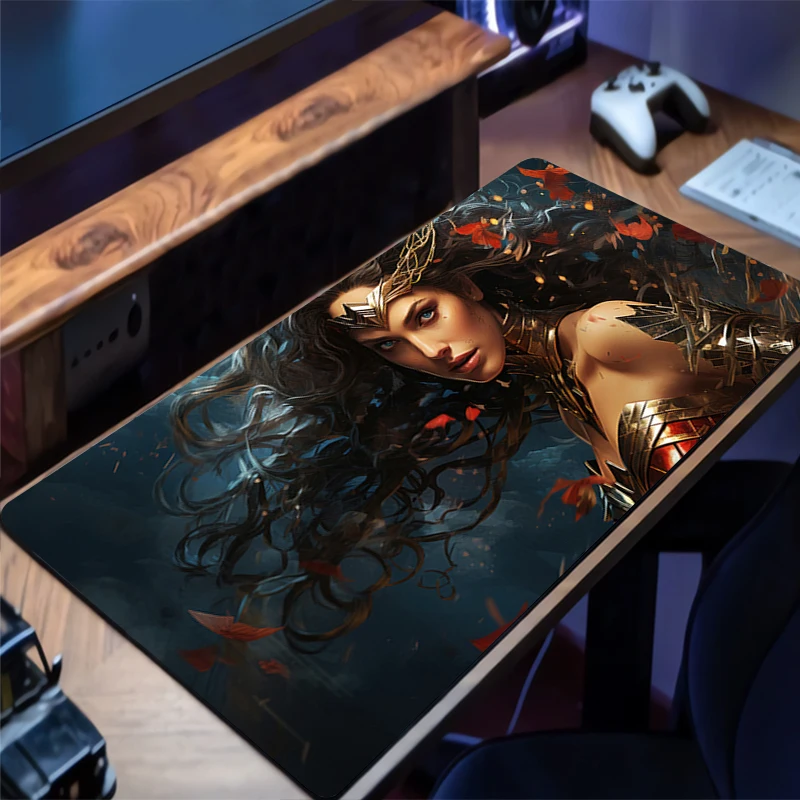 แผ่นรองคีย์บอร์ด M-marvel W-wonder Woman Extended Mousepad Senior Office PC Desktop Protection Mat แล็ปท็อปแผ่นรองเมาส์สำหรับเล่นเกม