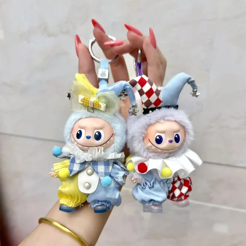 

Для 10,5 см Labubu 4,0 булавка Monsters для Love Series цирковой клоун комплект одежды с обувью комплект для куклы Labubu аксессуары