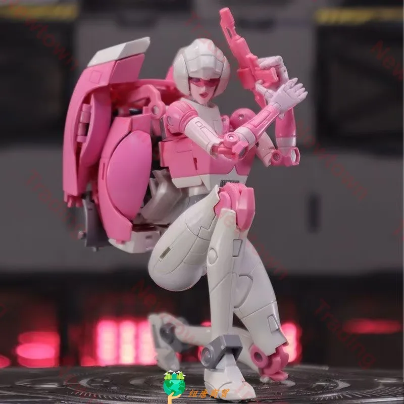 هناك مخزون تحويل لعبة روائع KO MP-51 ARCEE KO MP51 مجموعة هدايا لعبة شخصية الحركة