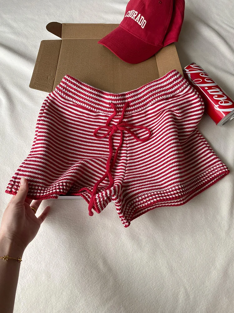

Women's Red & White Striped Knit Shorts Summer Drawstring High Waist Casual Mini Shorts Summer Outfit For Daily & Hangout