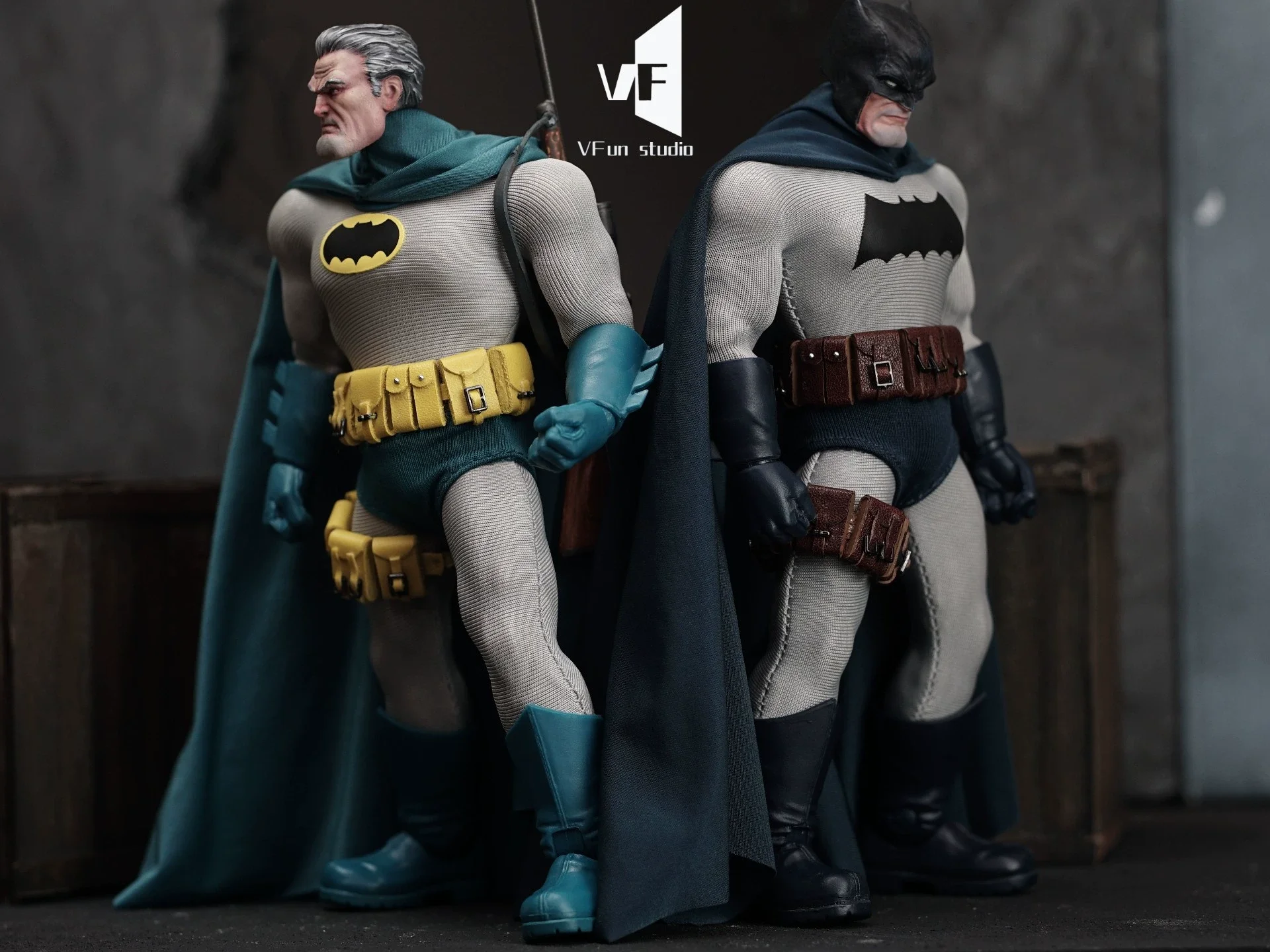 Mezco اليدوية 1/12 ذكر المحارب بطل أنيمي الخفافيش الأسود فارس عباءة أزرق فاتح أزرق داكن صالح 6 بوصة عمل نموذج لجسم DIY بها بنفسك