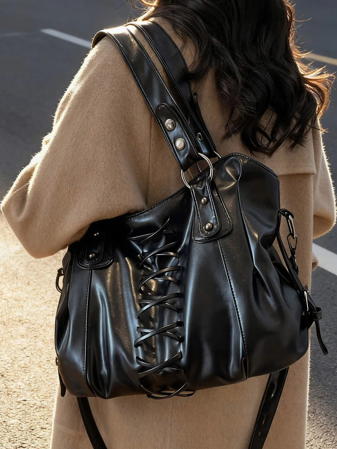 

Ретро панк готический Sle большая сумка-тоут из искусственной кожи Capaci женская сумка через плечо с мотоциклетным ремнем американский ретро Sle