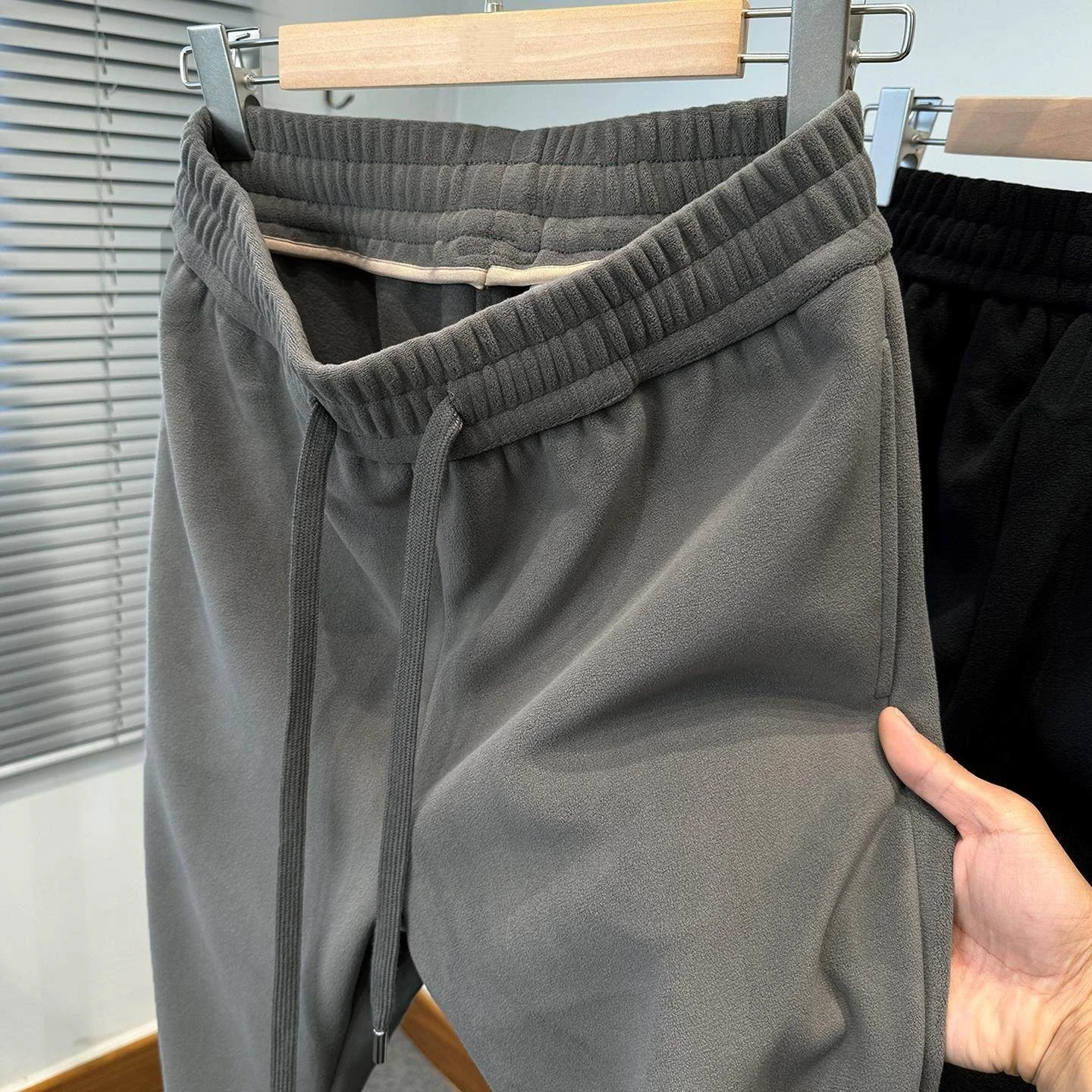 

Мужские утепленные брюки прямого кроя на флисовой подкладке, повседневные, зимние, новые, универсальные, модные, из полиэфирного волокна