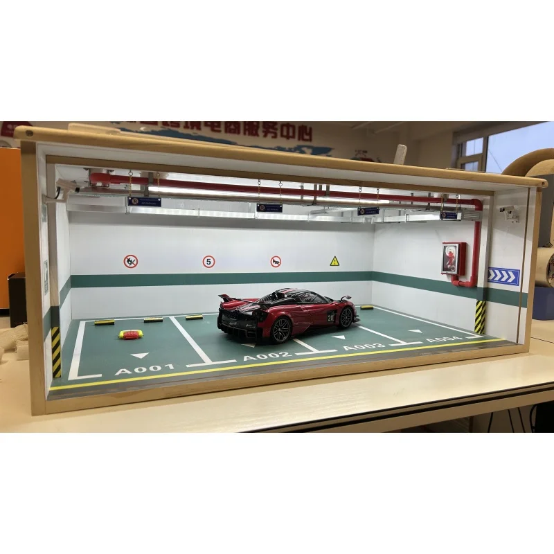 Modelo de coche LED 1:18 fundido a presión, espacio de estacionamiento, Modelo de garaje de madera maciza, escena hecha a mano, Modelo de personalización