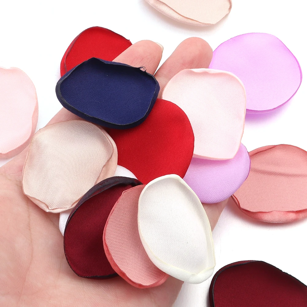 

30/60Pcs 3x3.7cm Silk Artificial Flower Rose Petals for Wedding Girl Aisle Scatter Dinner Table Confetti Bridal Shower Decor