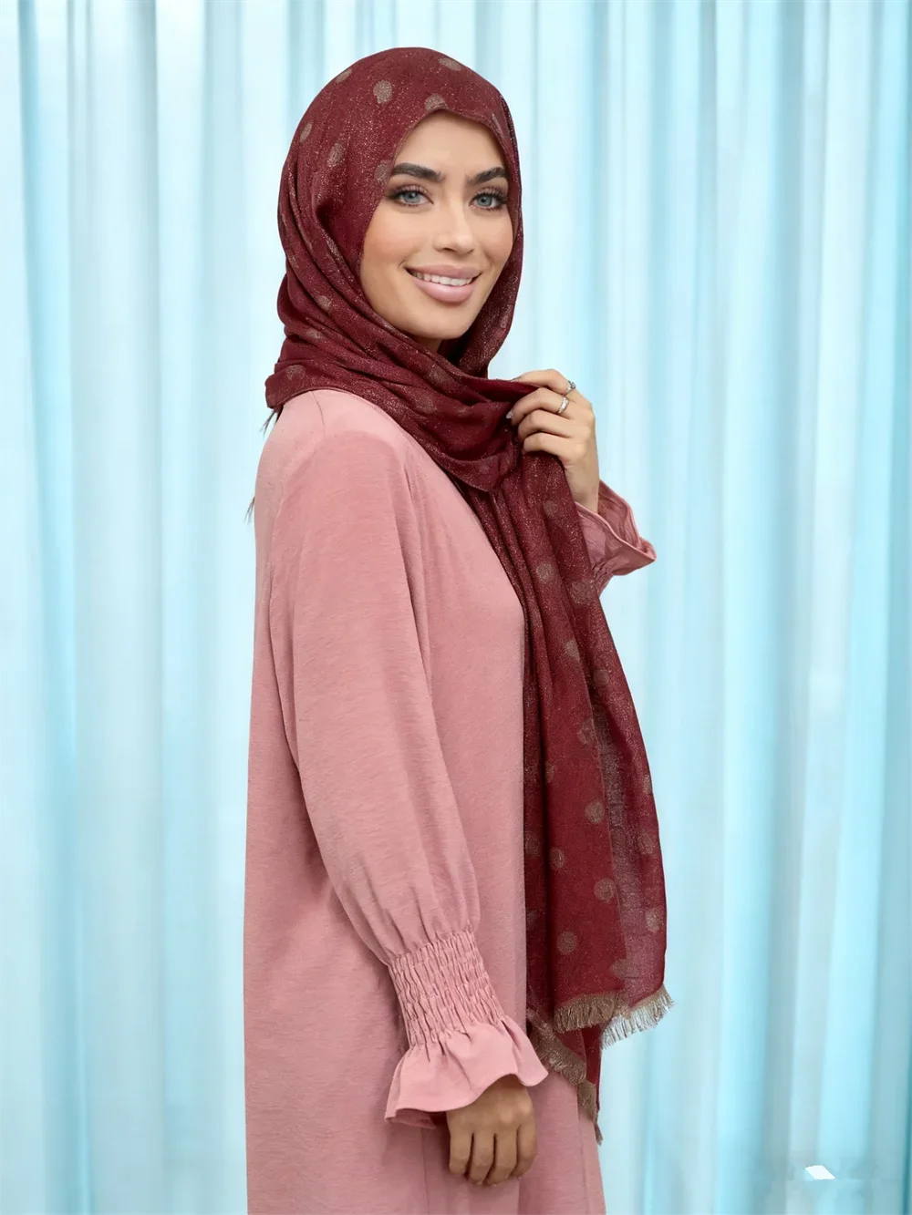 

Polka Dot Hijab Tassel Muslim Scarf Shawl Wrap Women Headscarf Fringed Scarves Bandanas Headband Bufanda Foulard Turbante Mujer