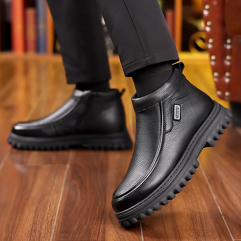 Cotton shoes men's 2025 autumn and winter cowhide men's thick high top shoes  warm and thick soled casual leather boots