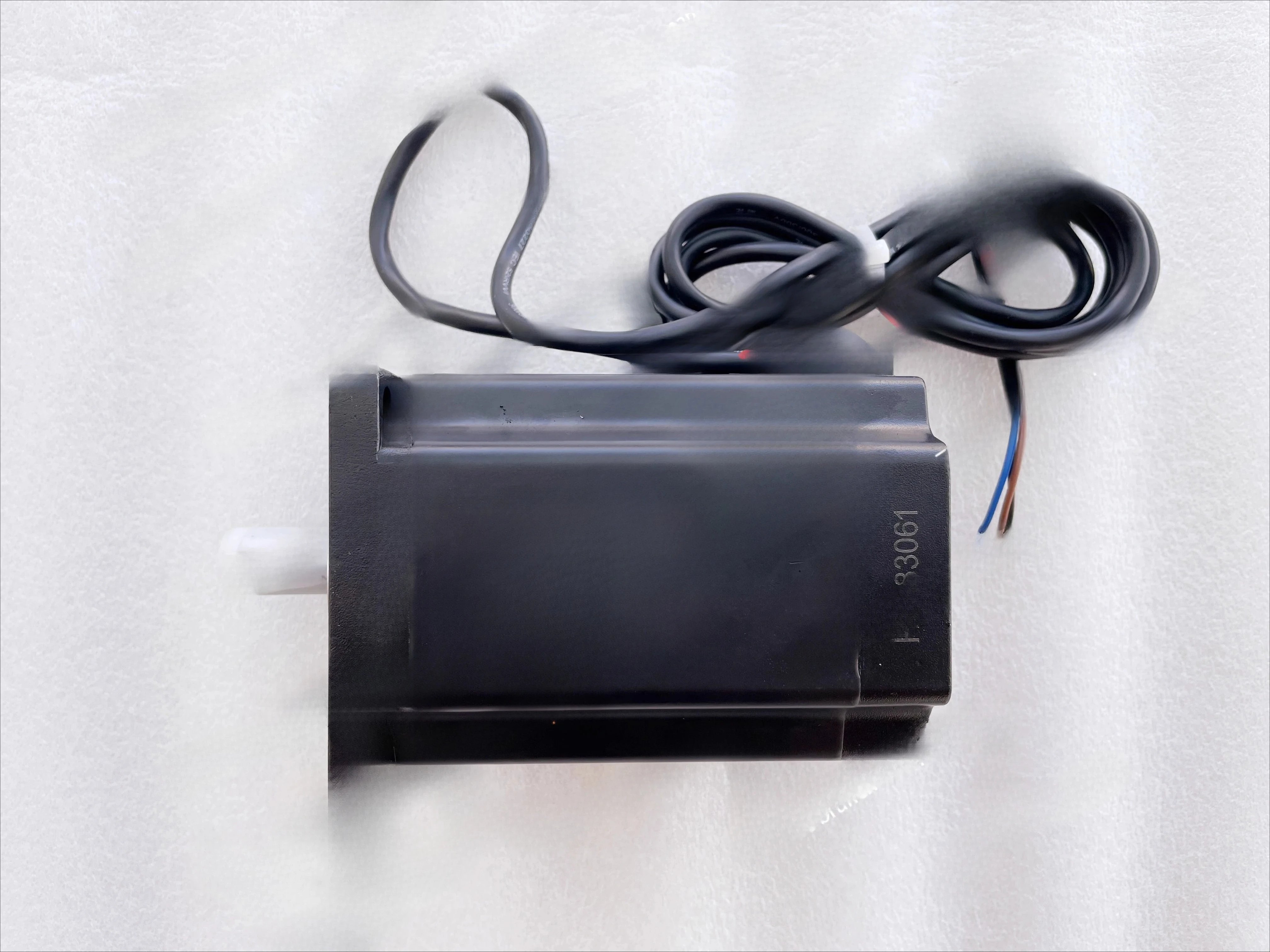 

Двигатель SM3-960H SD253B Драйвер ARES-80-20-E-AC