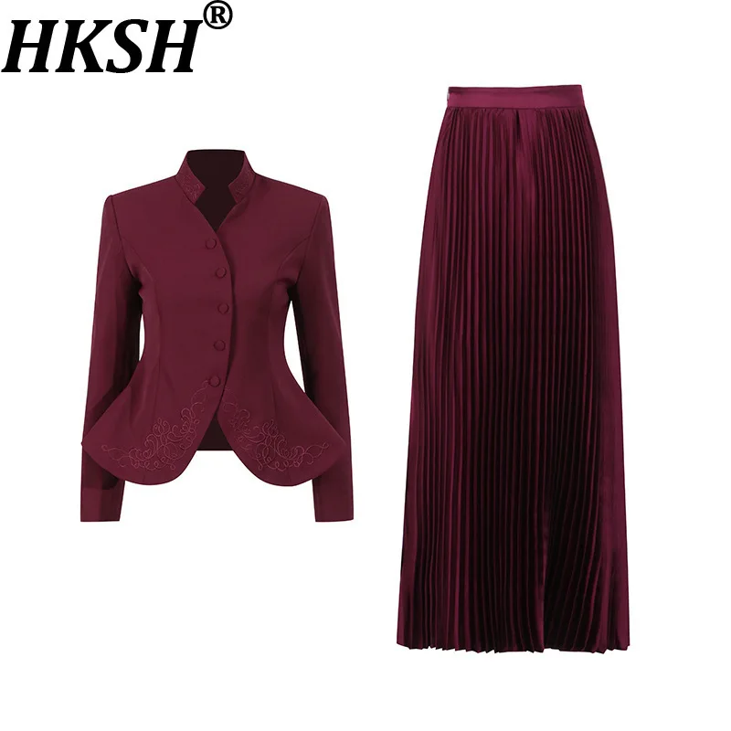 

HKSH Spring Autumn New Women Two-piece Set Stand Collar Single Breasted Embroidery French Coat Temperament Pleated Skirt HK11210