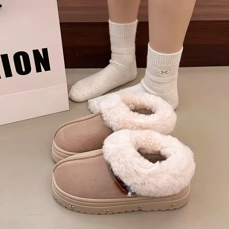 Women's Winter Boots with Pearls, Thick-soled, Non-slip, Indoor and Outdoor Use, with Fleece Lining for Added Warmth