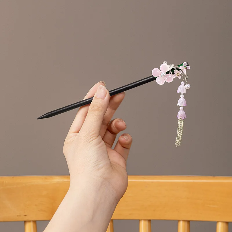 Retro Chinese Style Hairpin For Women Elegant Wooden Flower Tassel Hair Stick Vintage Jewelry Hair Accessory Girls Hairpins image 6