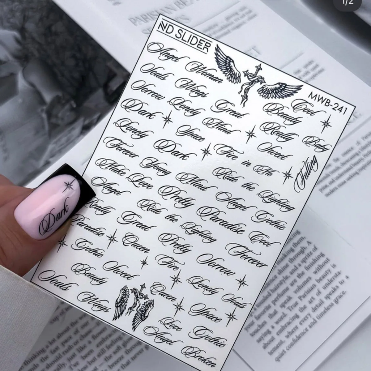 Adesivos de unhas com letras pretas e brancas, asas de anjo, designs mistos, holográficos, estilo Y2K, decorativos para unhas DIY.