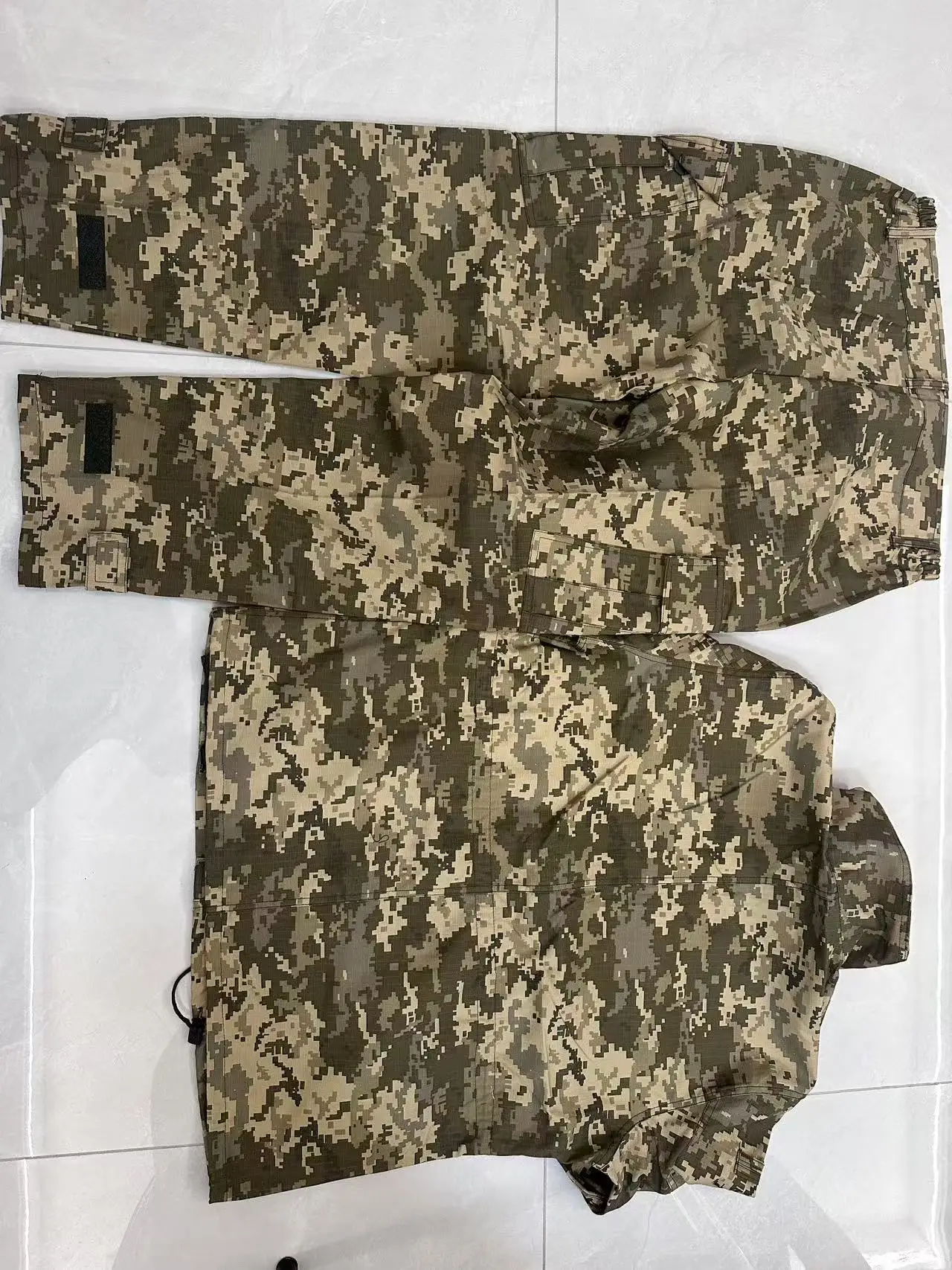 Ukrainian camouflage tactical set made of thick cotton material, breathable and wear-resistant