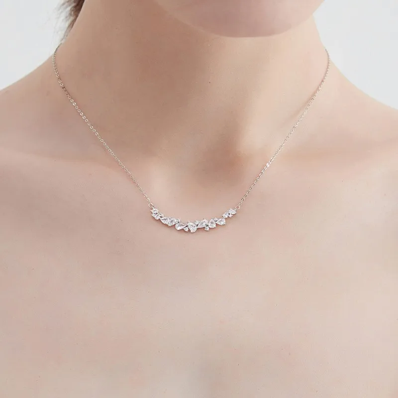 Pear Cut Moissanite Necklace 925 Sterling Silver Sophisticated Floral Leaf Pendant Necklace for Women Wedding Jewelry Choker