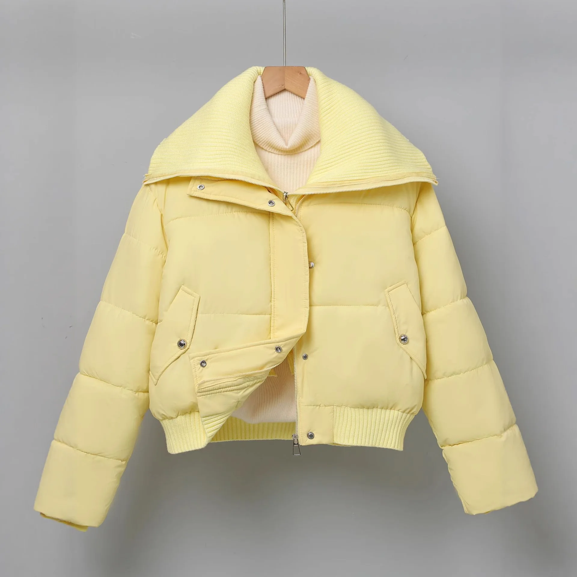 

Winter Warm Cotton Jacket Women's Short Parka High Waist Large Collar Fashionable High-End Solid Color Versatile Outerwear