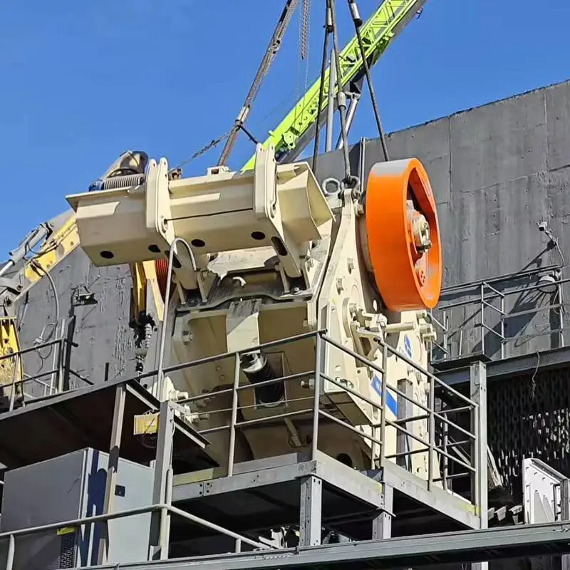 High Performance Stone Mine Crusher Powder Machine, Corner Material Crusher, Industrial Large-scale Feeding Machine, Electric
