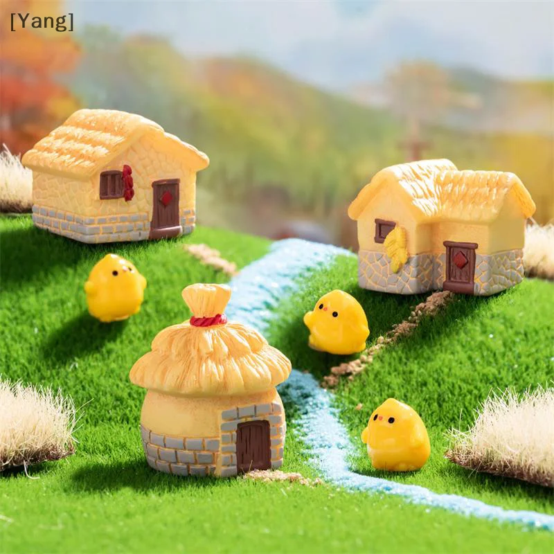 Nostalgic Retro Rural Thatched Cottage Mini House Car Home Ornaments Micro Landscaping Ornaments DIY Decoration Accessories Gift