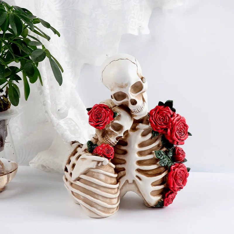 Creative Couple Skeleton Figure Art Decoration Project Home Living Room Decoration Statue Accessories Crafts Escape Room Props